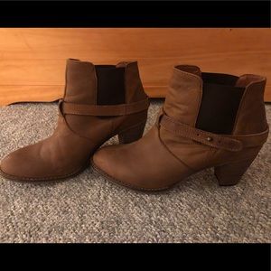 Brown boots
